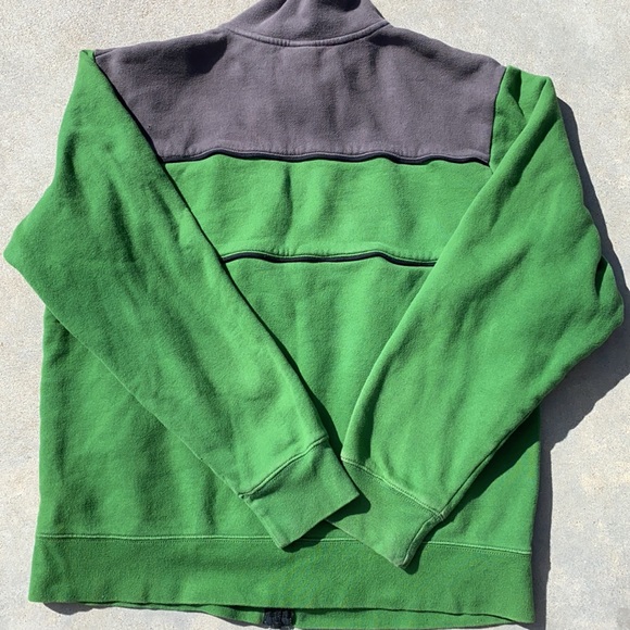 Vintage North Face-Men’s Lg.-Full Zip-Sweatshirt-Green with Gray Collar EUC - Picture 10 of 10